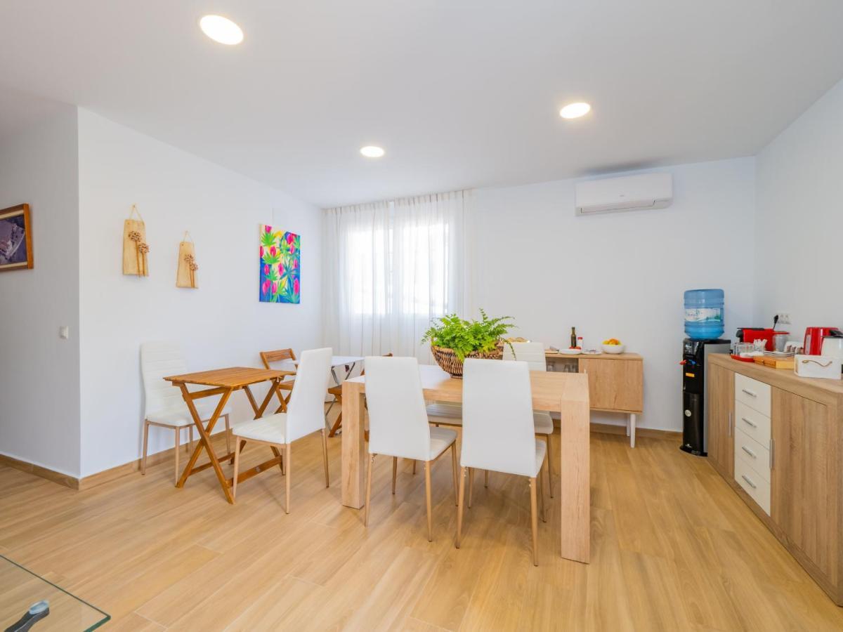 טורה דה בנגאלבון Cubo'S Hostal William'S Sunny 5 With Breakfast מראה חיצוני תמונה