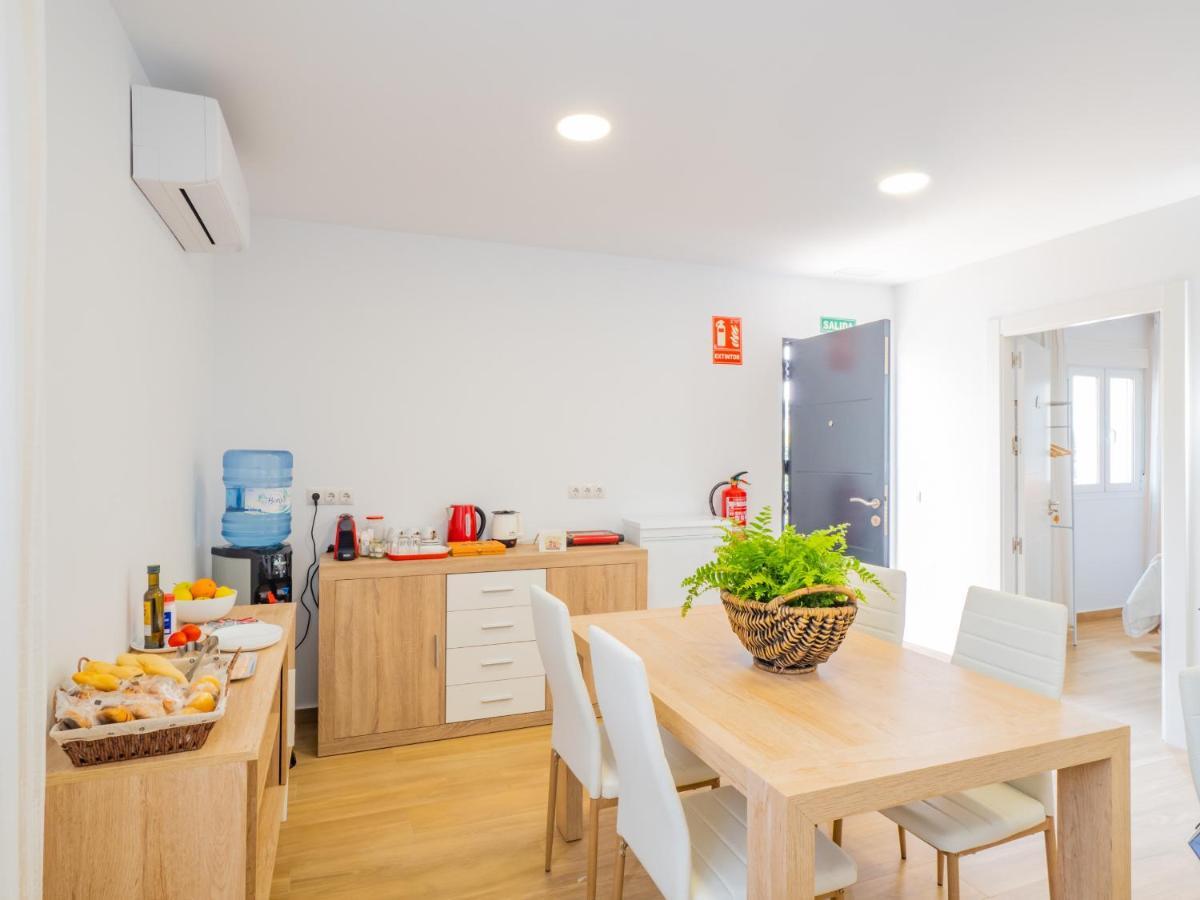 טורה דה בנגאלבון Cubo'S Hostal William'S Sunny 5 With Breakfast מראה חיצוני תמונה