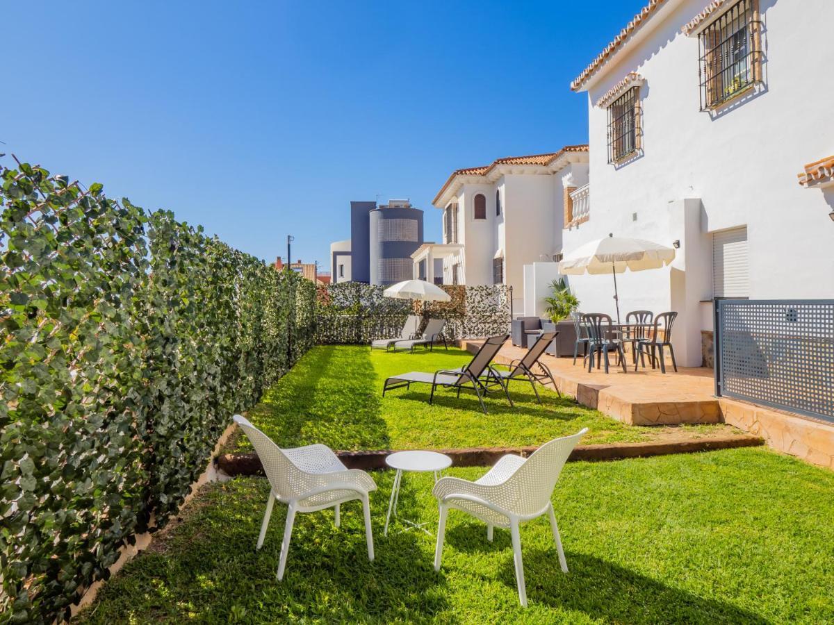 טורה דה בנגאלבון Cubo'S Hostal William'S Sunny 5 With Breakfast מראה חיצוני תמונה